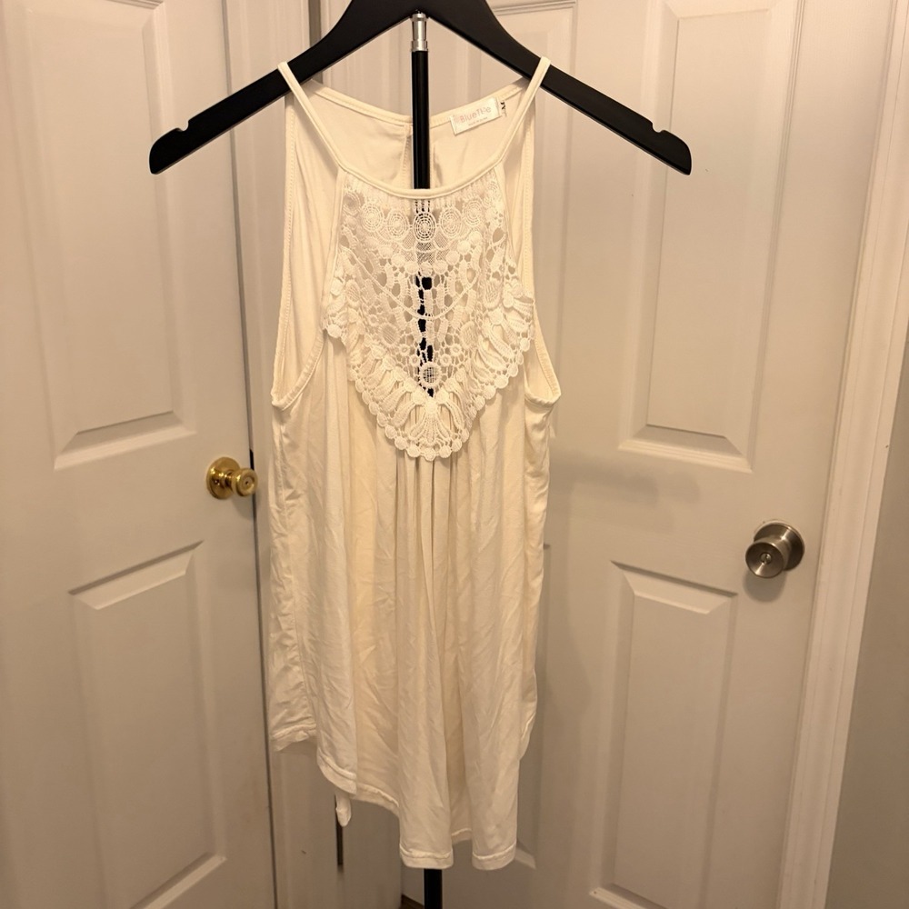 Bluetime Medium White Halter Crochet Boho Tank Women's flowy Spaghetti Strap EUC